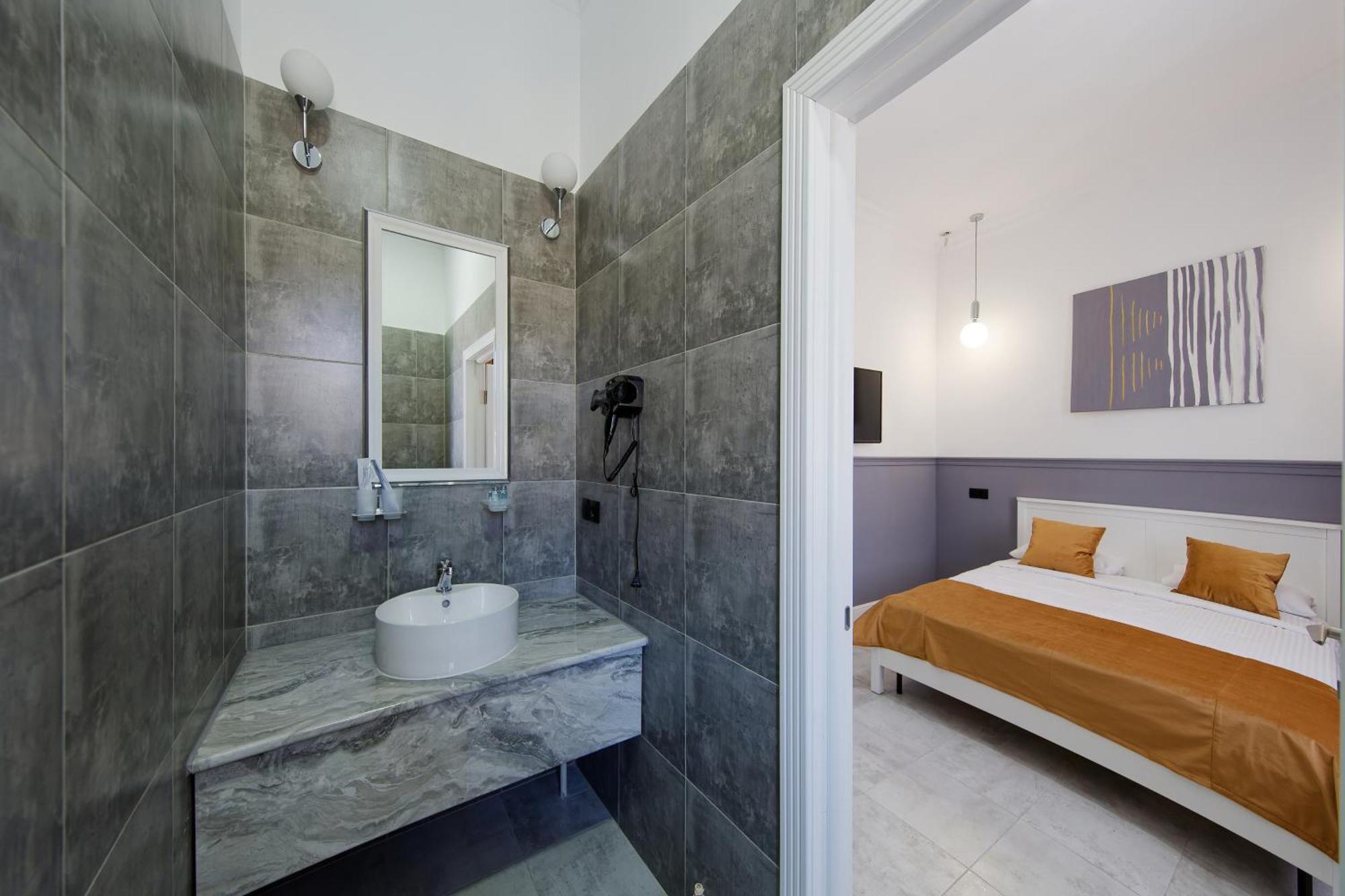 Hannah Budget * Astana