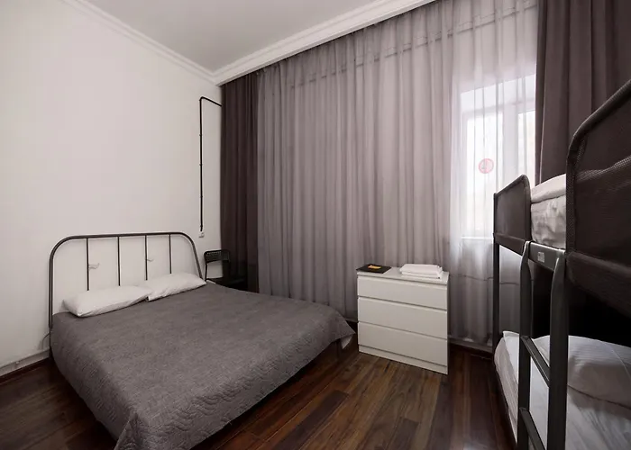 Hannah Inn Budget Hotel