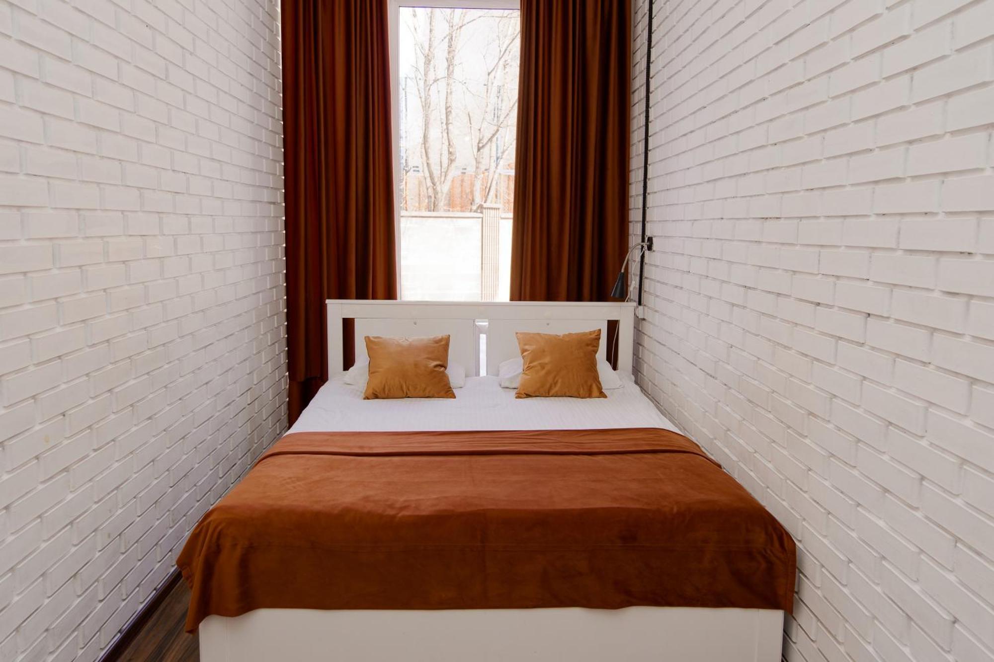 Hannah Budget * Nur-Sultan (Astana)